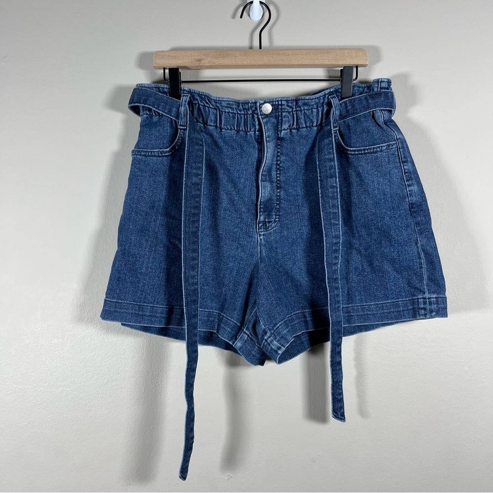 J. Crew Factory Denim High-Waisted Shorts With Belt Women’s Waist Size 31